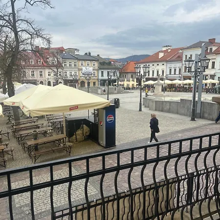 Rynek 7 - 3*